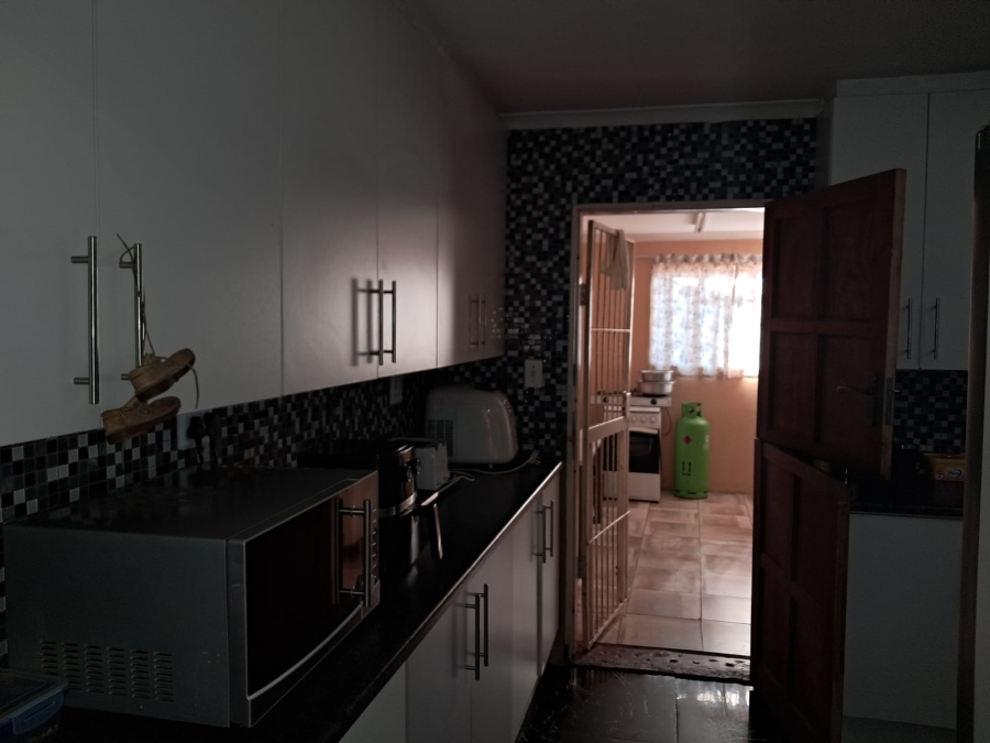 4 Bedroom Property for Sale in Klipkop AH North West